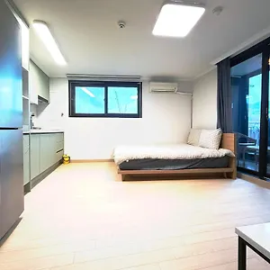 ナムサン フォレスト ミョンドン ホステル